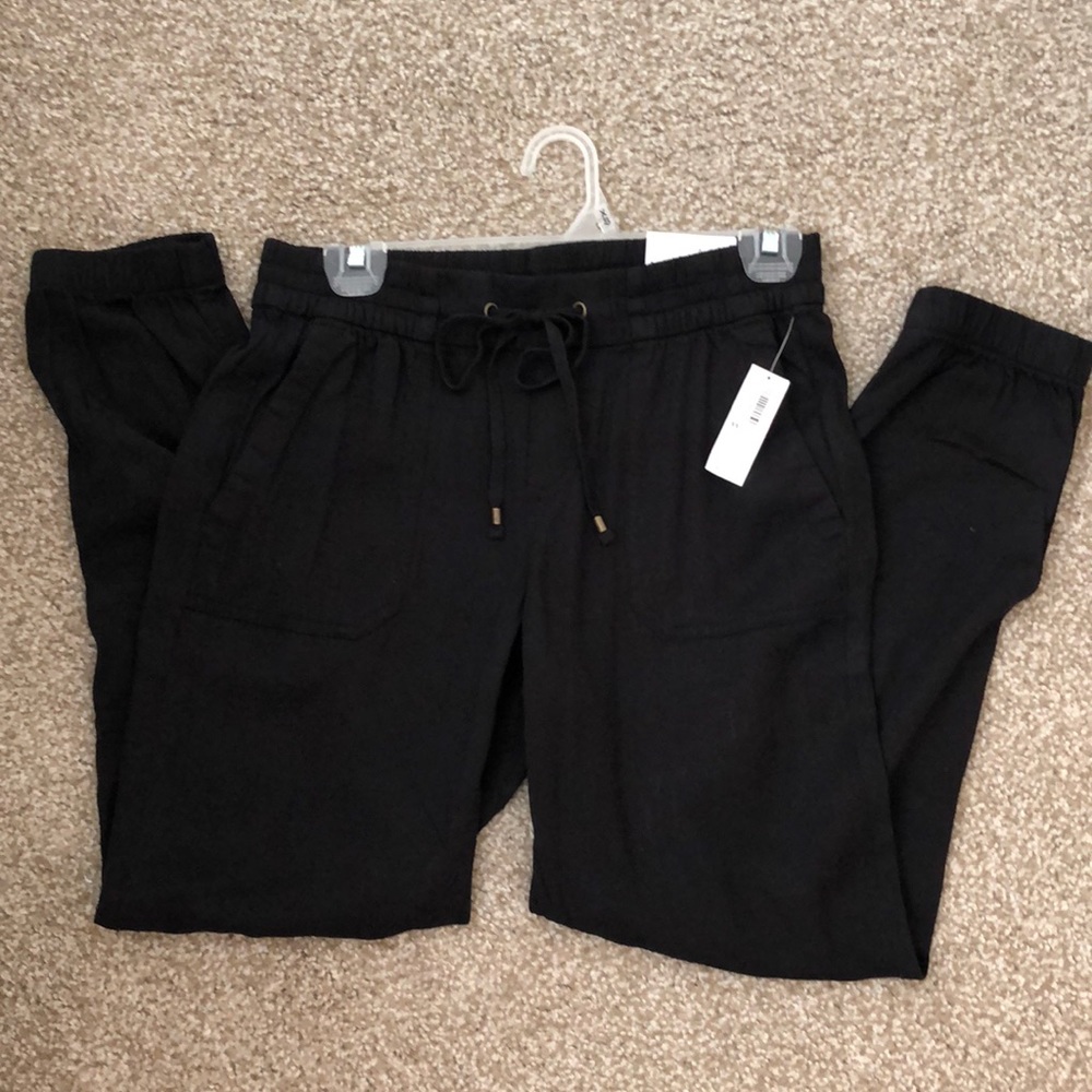 Old Navy black joggers